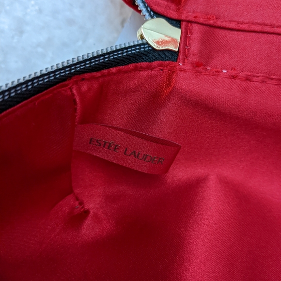 Estee Lauder Red Velvet zippered makeup case. Top handle. Beautiful and  tastefu - Picture 8 of 10
